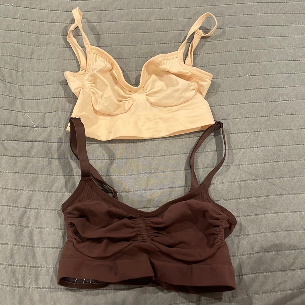 SKIMS low back bra. Beige and brown - 2 pieces